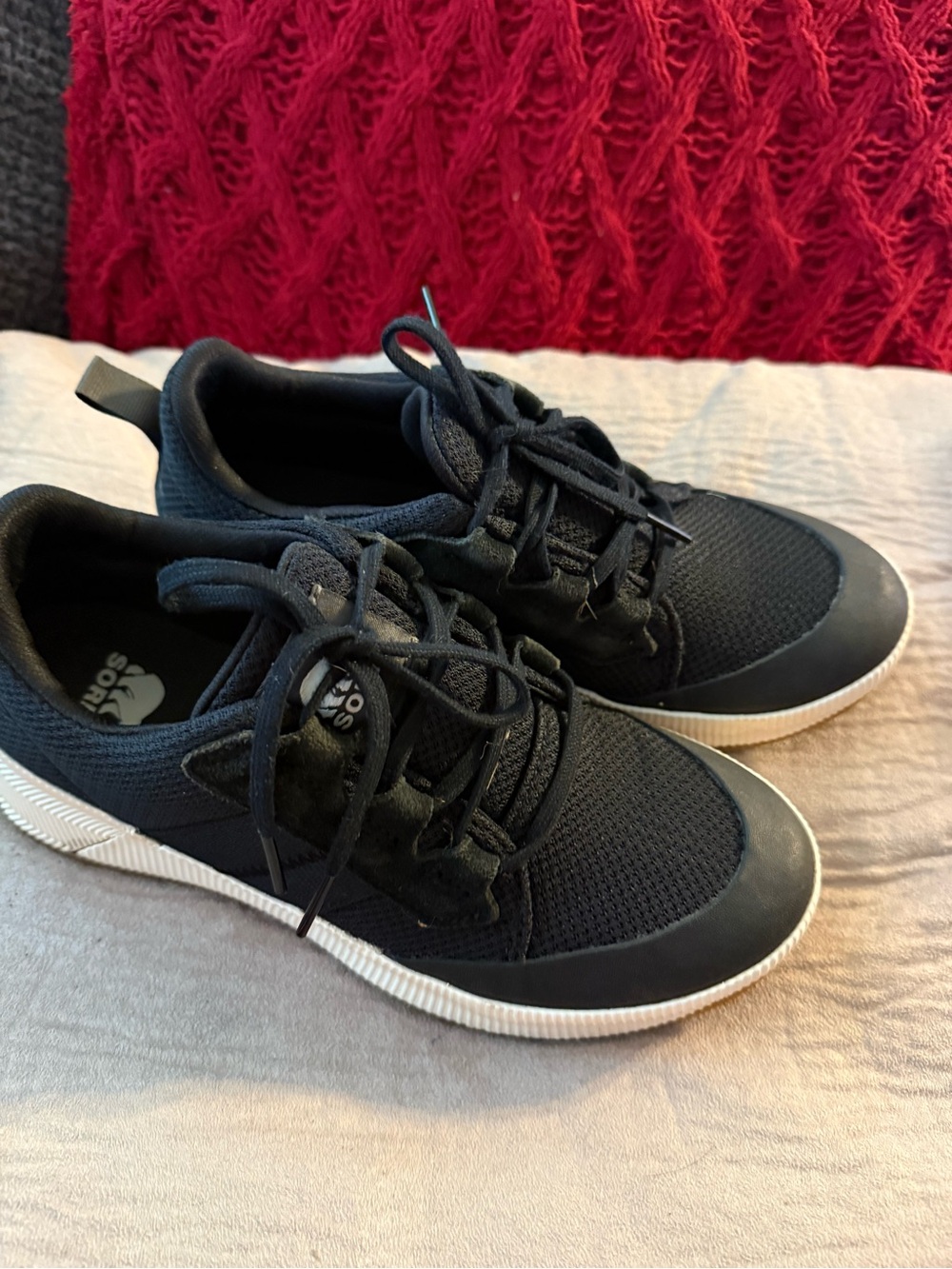 Black women Casual Knit Lace-Up Sneakers